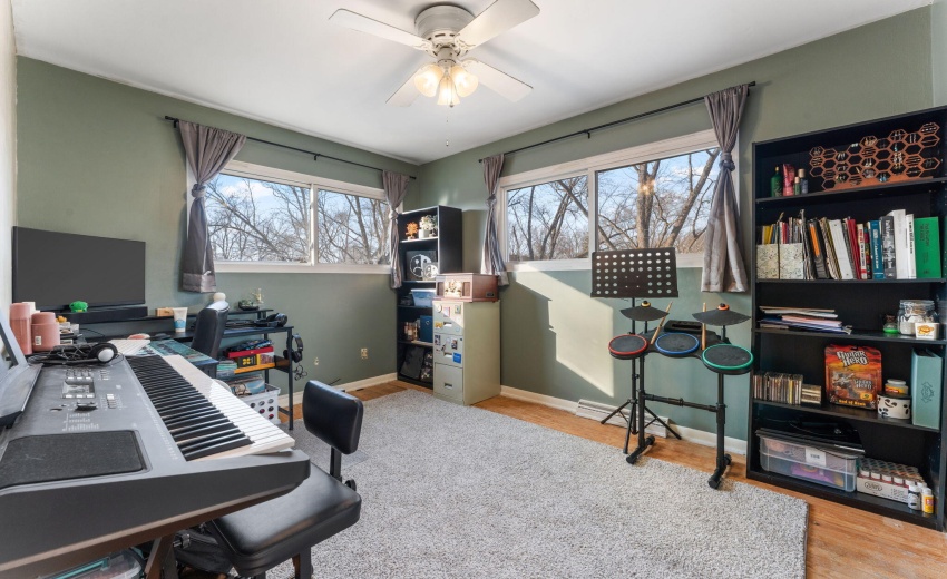 10-web-or-mls-DSC01017