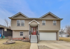 6720 Carolina Avenue, Hammond, Indiana, 3 Bedrooms Bedrooms, 8 Rooms Rooms,3 BathroomsBathrooms,Residential,For Sale,Carolina,NRA834254