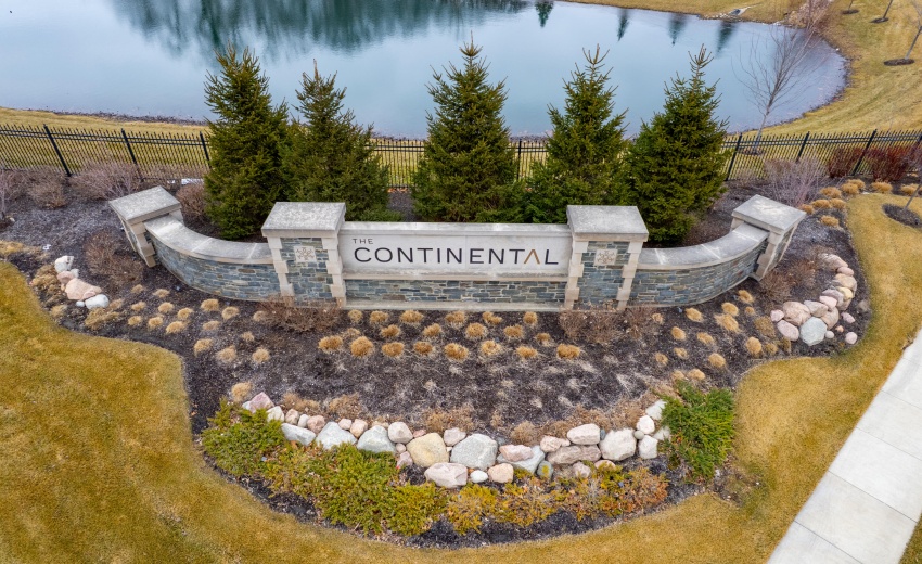 Continental-8
