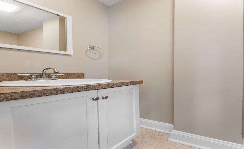 324 Maple St Half bathroom