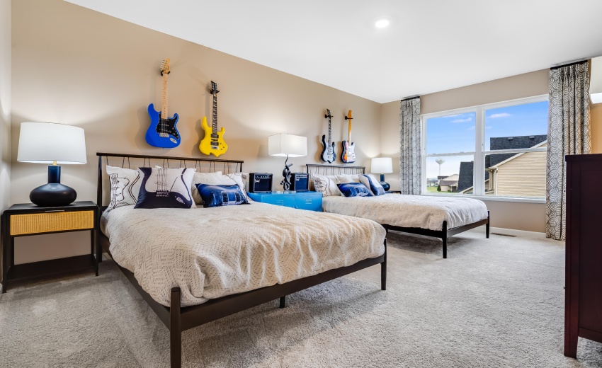 q CHB_HeritageHillEstates_Pic_Wren_Bed2