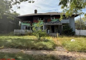 600 Pierce Street, Gary, Indiana, 4 Bedrooms Bedrooms, 7 Rooms Rooms,3 BathroomsBathrooms,Residential,For Sale,Pierce,NRA834778