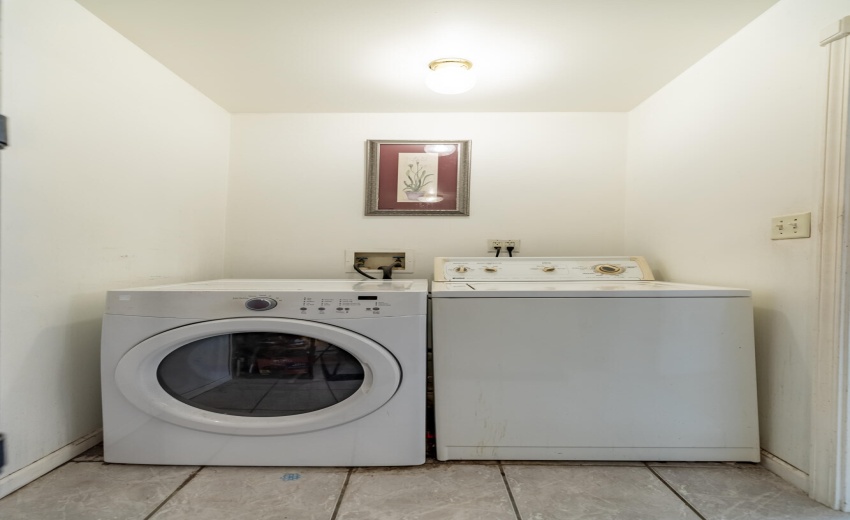 3446 E 69th Ave-26