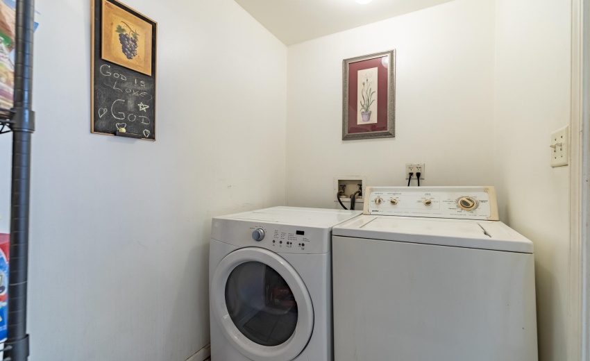 3446 E 69th Ave-25
