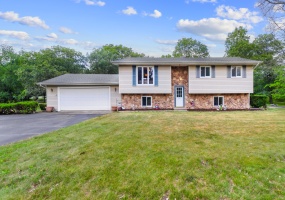 4092 Ethel Street, DeMotte, Indiana, 3 Bedrooms Bedrooms, 8 Rooms Rooms,2 BathroomsBathrooms,Residential,For Sale,Ethel,NRA834992