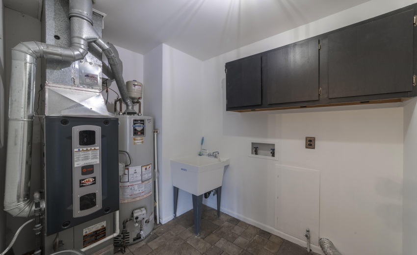 LLaundryWest125Th0026