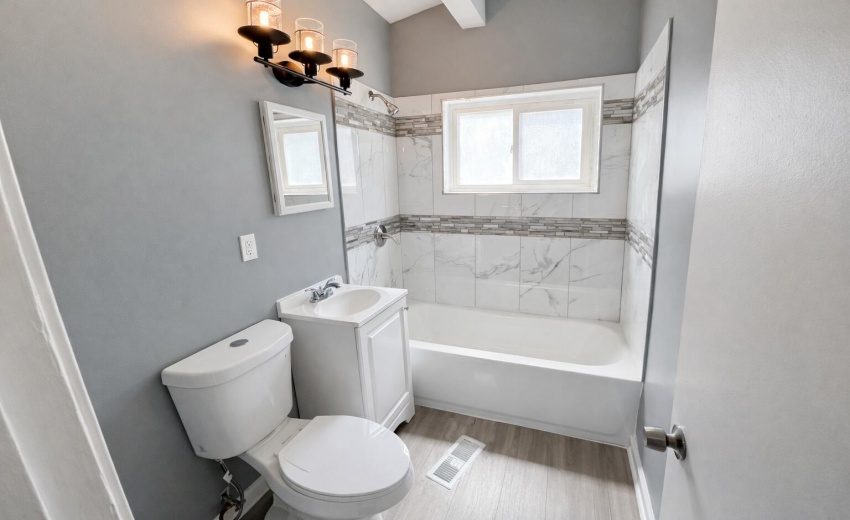 6EF48AB0-FF01-47F2-971A-0E0F49E2BA2D