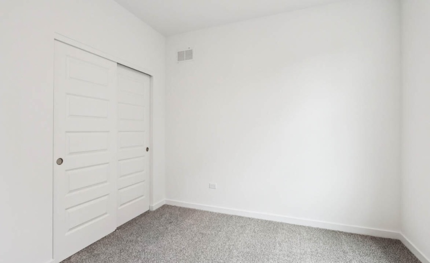 21-web-or-mls-W Presidential Ave-S0901-0