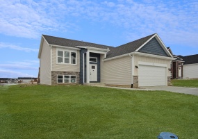 3022 84th Place, Merrillville, Indiana, 4 Bedrooms Bedrooms, 6 Rooms Rooms,3 BathroomsBathrooms,Residential,For Sale,84th,NRA835071