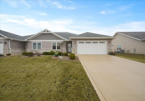 10102 133rd Place, Cedar Lake, Indiana, 3 Bedrooms Bedrooms, 7 Rooms Rooms,2 BathroomsBathrooms,Residential,For Sale,133rd,NRA835082