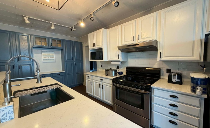 5a01248e-e7cb-4ebc-b410-6cd7ef56d9cb