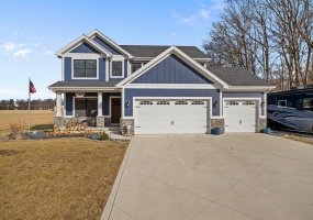 20411 Woodmar Street, Lowell, Indiana, 4 Bedrooms Bedrooms, 9 Rooms Rooms,3 BathroomsBathrooms,Residential,For Sale,Woodmar,NRA835141