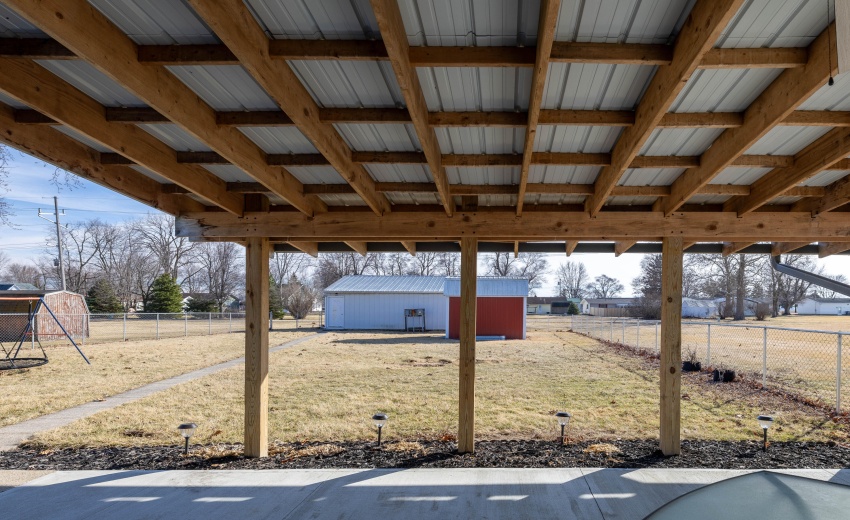 315 W Railroad St Kentland-33