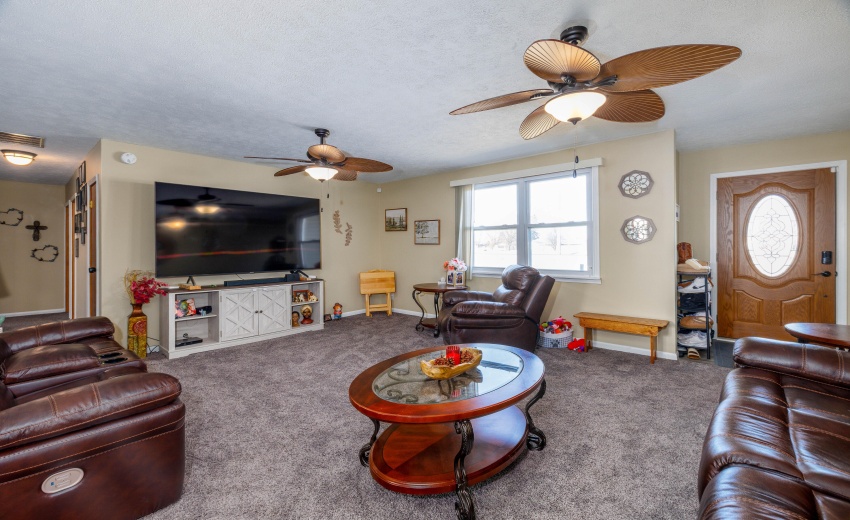 315 W Railroad St Kentland-4 - Copy