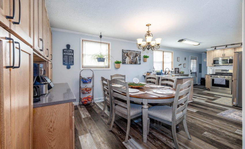 315 W Railroad St Kentland-9