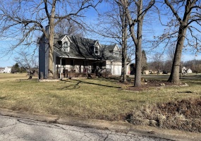 780 Merganser Lane, Valparaiso, Indiana, 4 Bedrooms Bedrooms, 9 Rooms Rooms,3 BathroomsBathrooms,Residential,For Sale,Merganser,NRA835252