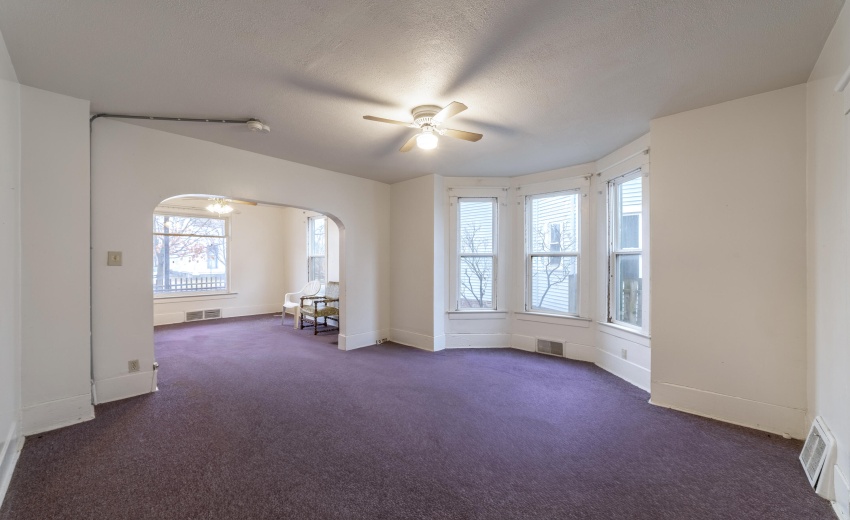 MF second sitting area