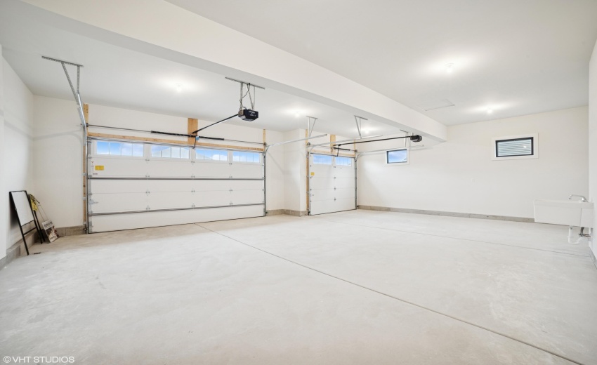 30_5985W135thPl_2048_HiRes