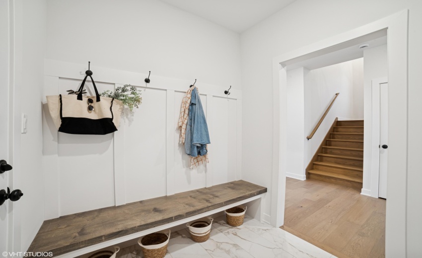 09_5985W135thPl_2011_HiRes