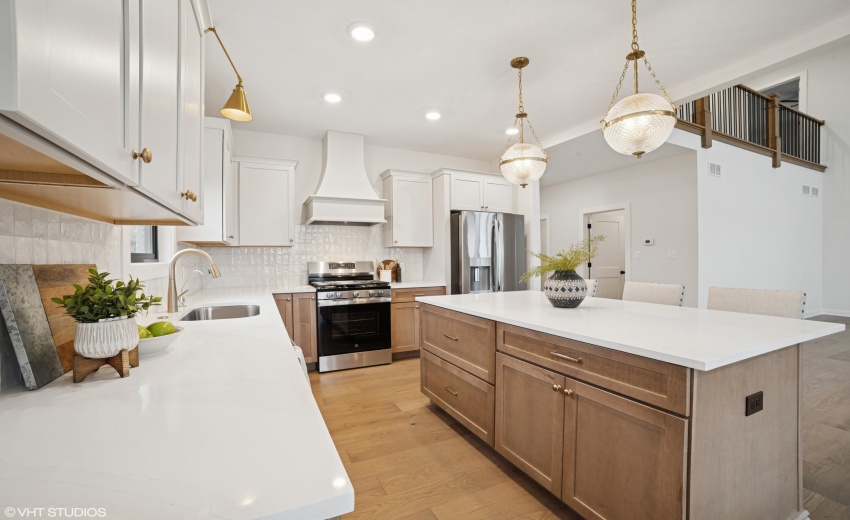 26_5985W135thPl_2034_HiRes