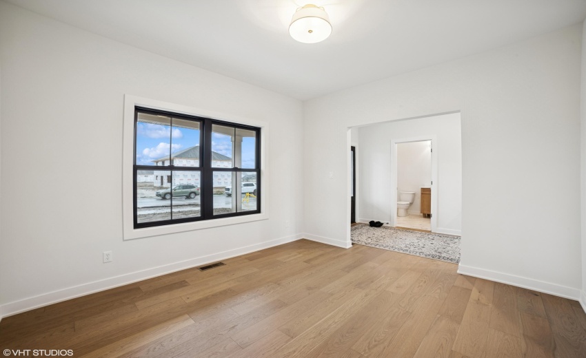 07_5985W135thPl_2009_HiRes