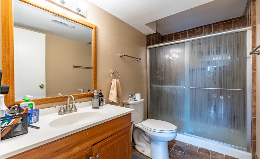 8624 Garfield Ave-27