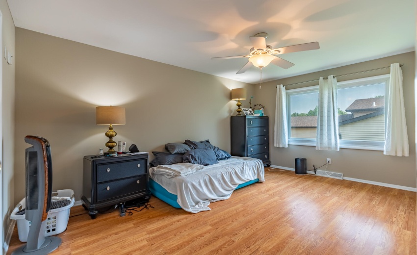 8624 Garfield Ave-21