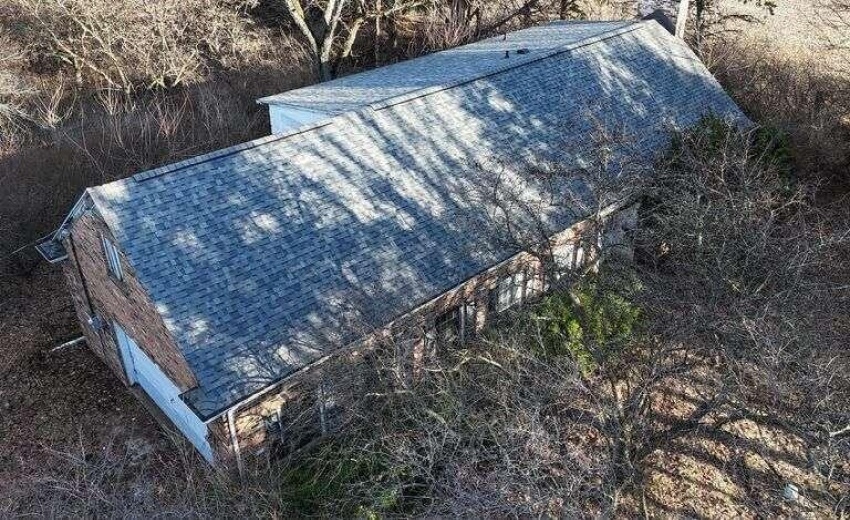 10021 Clay St. Photo two