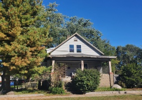 1621 10th Street, Michigan City, Indiana, 4 Bedrooms Bedrooms, 8 Rooms Rooms,3 BathroomsBathrooms,Residential,For Sale,10th,NRA835366