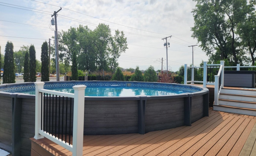 Pool & deck