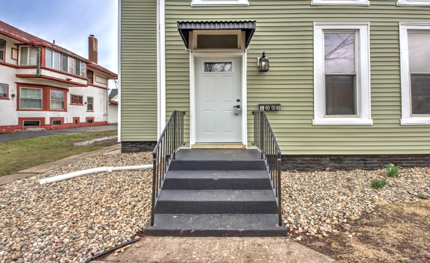 IMG_8137_38_39_40_41_42Interior 3