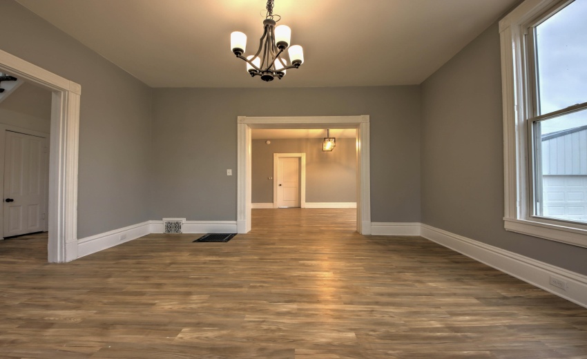 IMG_8179_80_81_82_83_84Interior 3