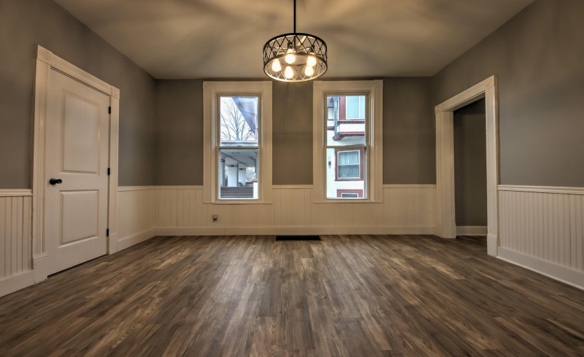 IMG_8209_10_11_12_13_14Interior 3