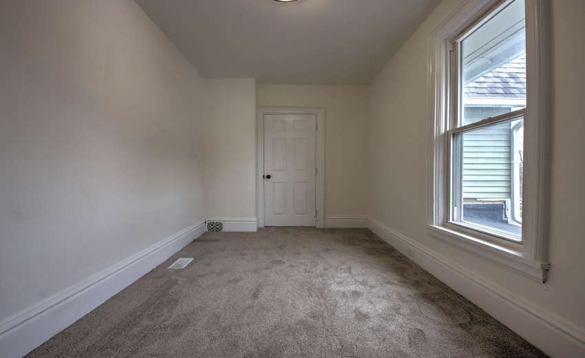 IMG_8299_300_301_302_303_304Interior 3