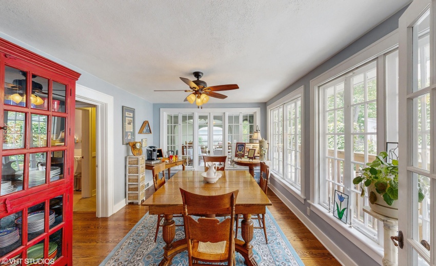 12_301WashingtonSt_2012_HiRes