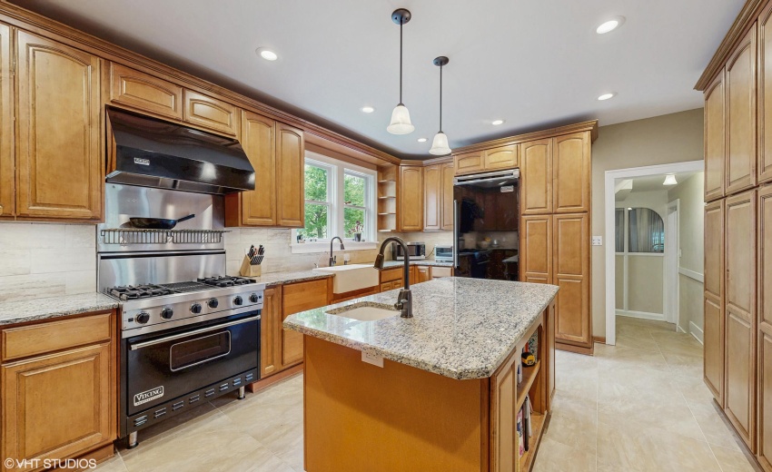 13_301WashingtonSt_2013_HiRes