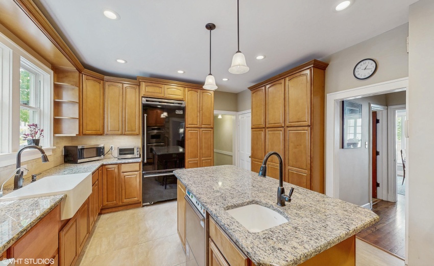 14_301WashingtonSt_2014_HiRes