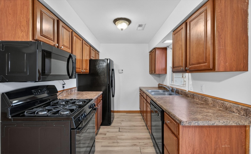 8-web-or-mls-DSC09700