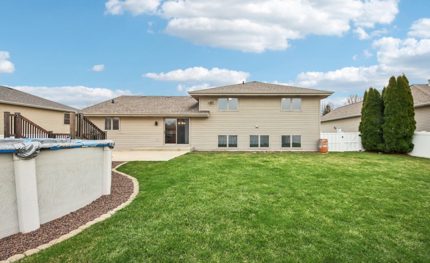 43-web-or-mls-Calumet St-S1603-043