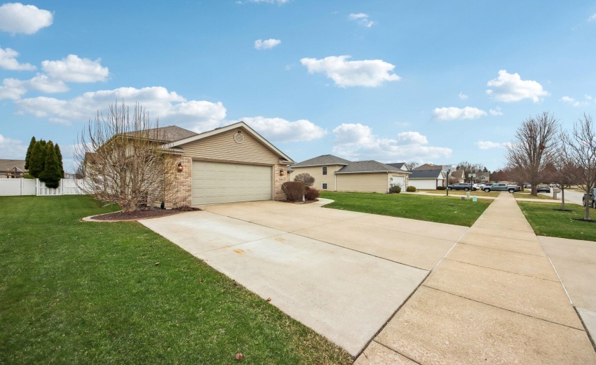 2-web-or-mls-Calumet St-S1603-002