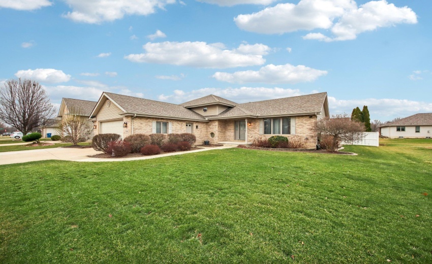 4-web-or-mls-Calumet St-S1603-004