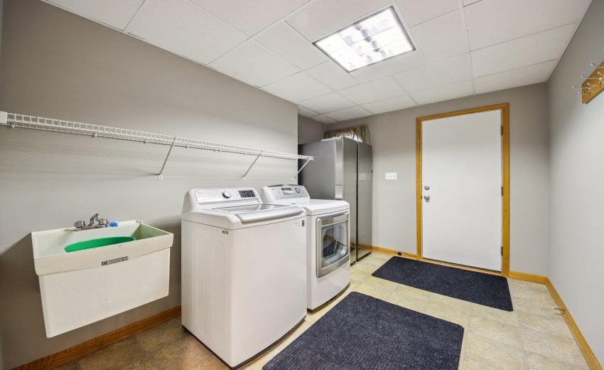 29-web-or-mls-Calumet St-S1603-029