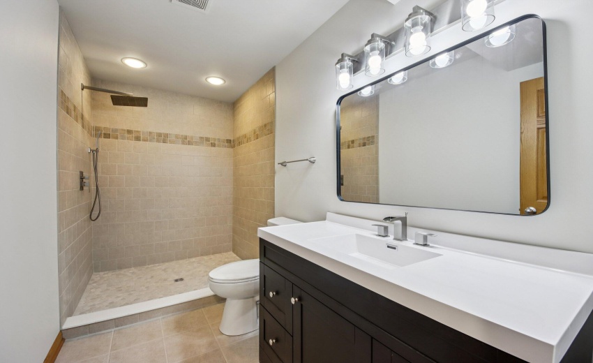 28-web-or-mls-Calumet St-S1603-028