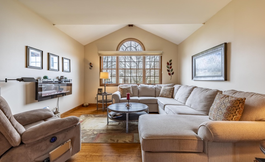 12751 Goldenrod Pl-25