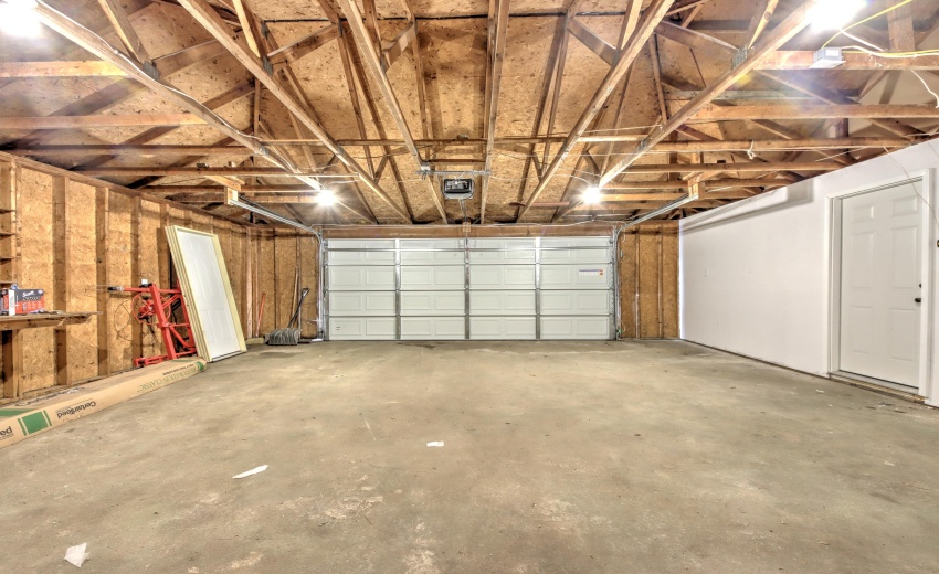 IMG_5949_50_51_52_53_54Interior 3