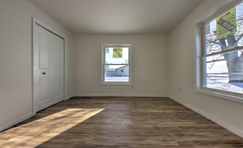 IMG_5883_4_5_6_7_8Interior 3