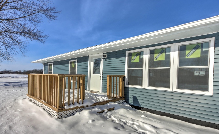 IMG_5811_2_3_4_5_6Interior 3