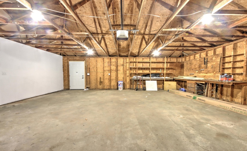 IMG_5955_56_57_58_59_60Interior 3