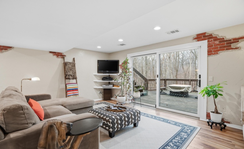 shorewood%20forest-191