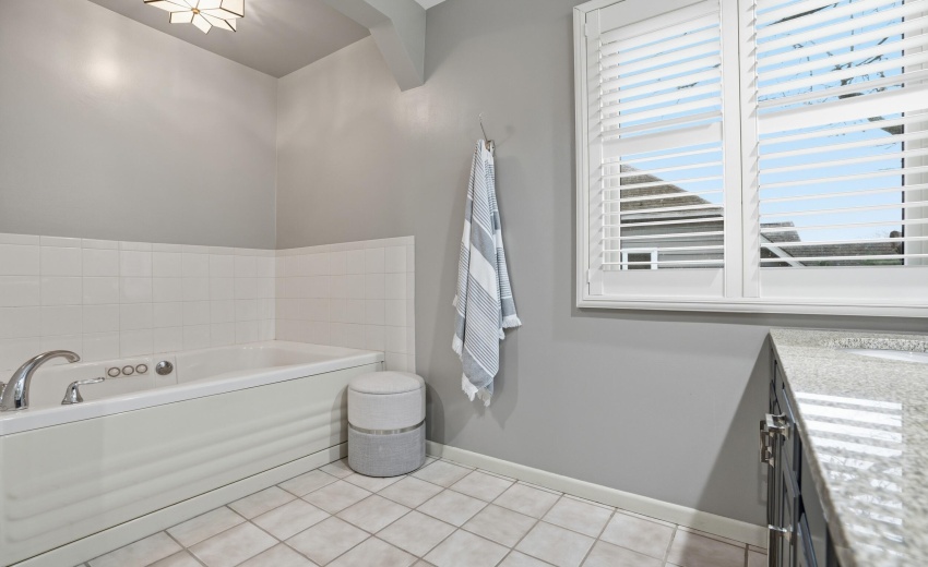 shorewood%20forest-116